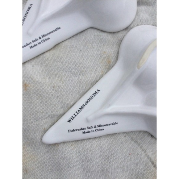 Williams Sonoma Set of 2 ice cream cone ceramic dish dessert summer decor yellow